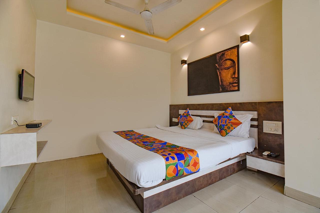 Fabhotel Royce Studio Apartments - Nr Pune International Airport Luaran gambar